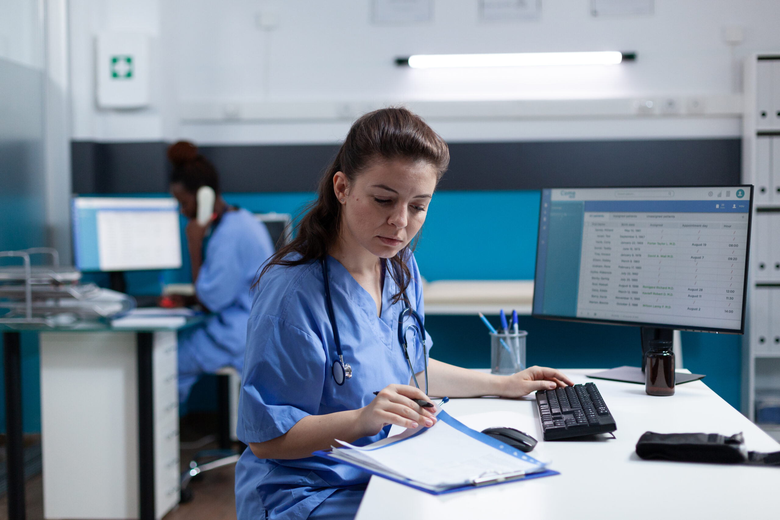 Medical Virtual Assistants For Specialists: Streamlining Healthcare Admin &Amp; Billing 1 Medical Virtual Assistants For Specialists Managing Healthcare Admin And Billing Tasks Remotely To Improve Efficiency And Reduce Workload